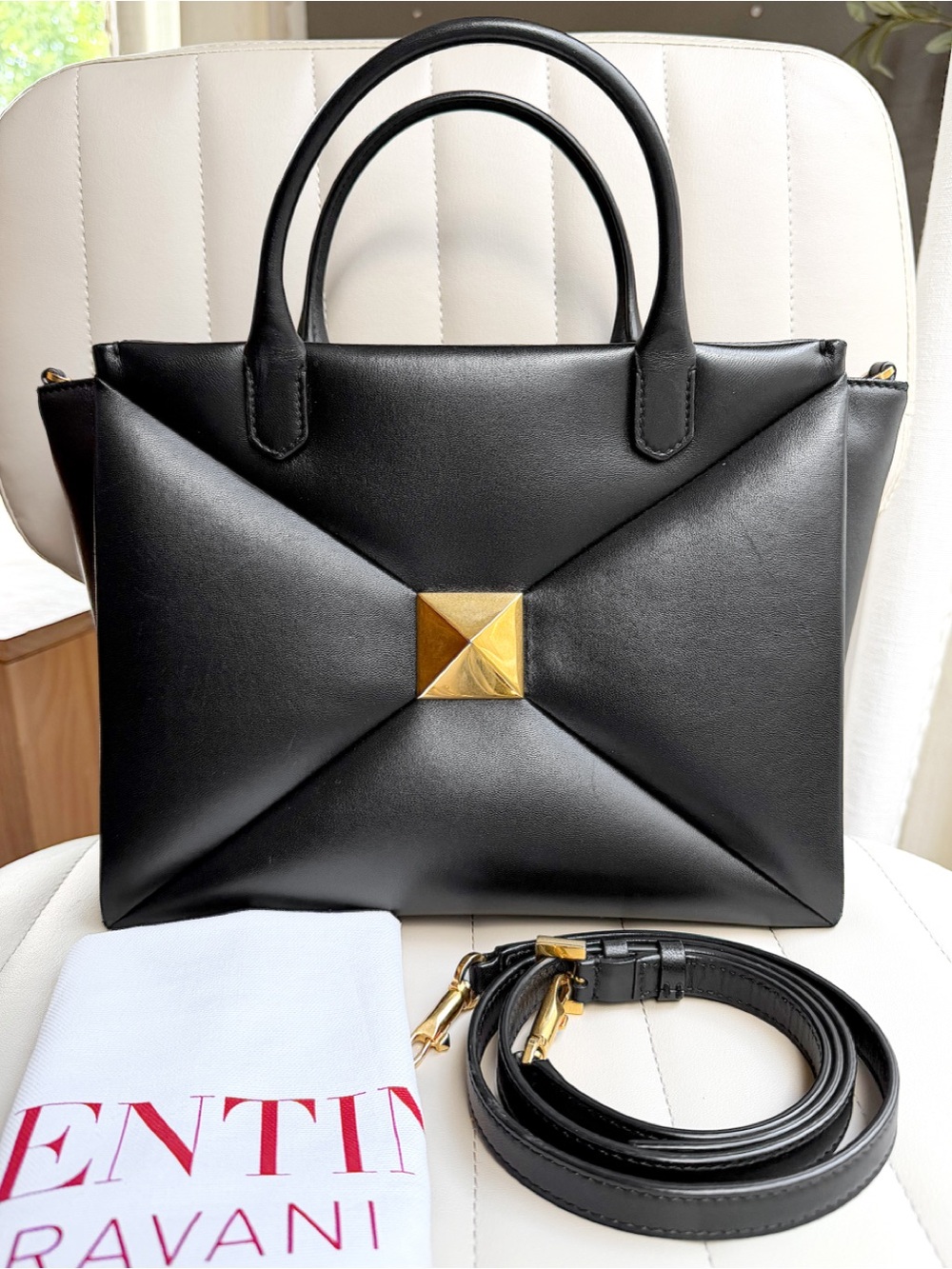 3k Valentino Garavani One Roman Stud Medium Nappa Leather Puff crossbody tote